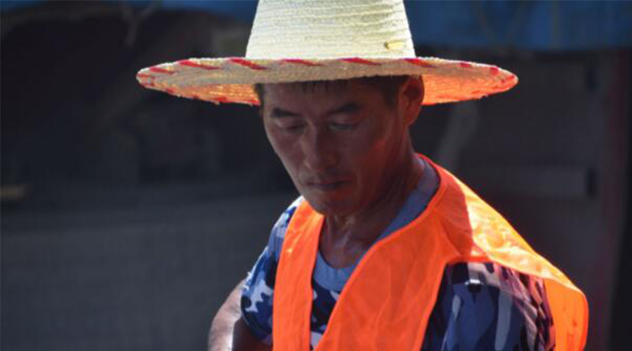 堅守的魅力！金環(huán)電器致敬每一位炎炎夏日下的勞動者！