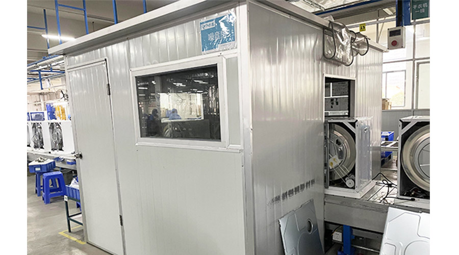 滾筒衣服烘干機(jī)裝配流水線上這個小屋的作用