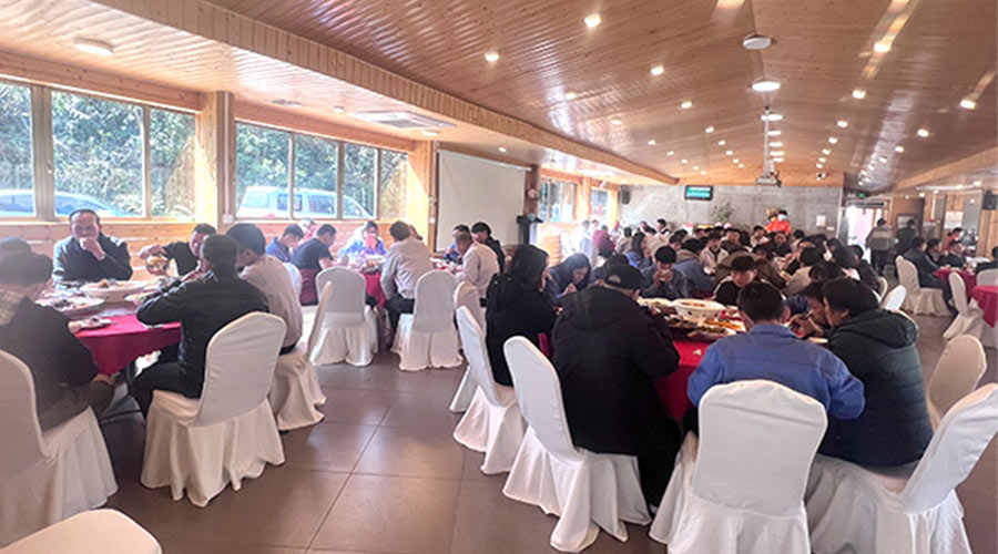 金環(huán)電器開工宴！吃飽喝足加油干迎戰(zhàn)2023！