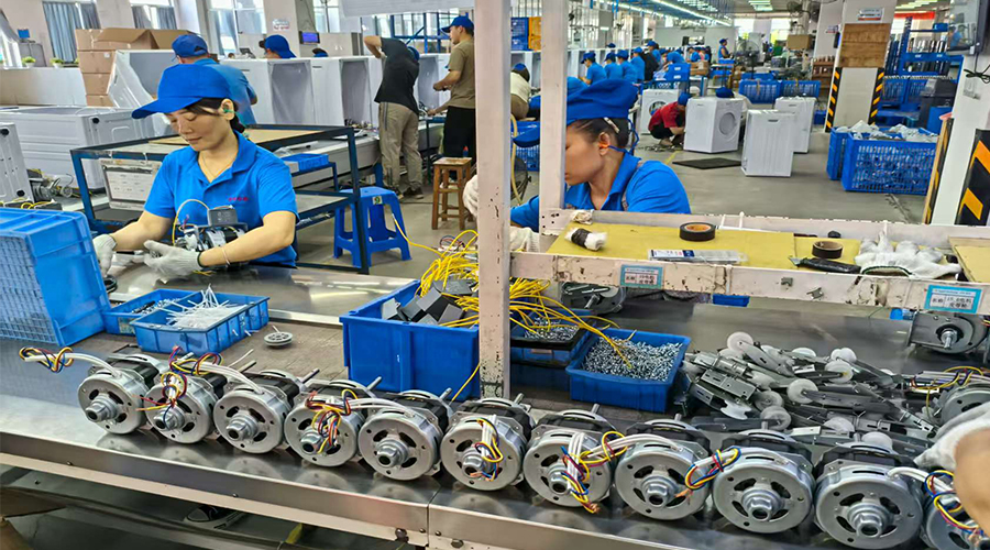 選擇靈活定制的合作伙伴，而非僅僅是制造商