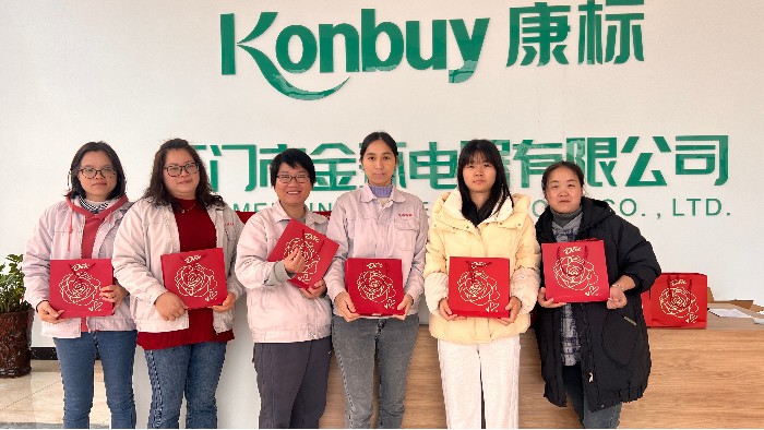 婦女節(jié)，溫暖每一顆心